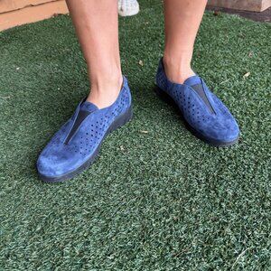 Clarks Women’s Daelyn Summit Loafers - Blue Slip-On Comfort Shoes -Size 8.5